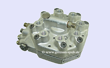 0438100068 Polttoaineen Jakaja Bosch  | Mercedes M116 M117 M100 W116 W126 SL R107 | regeneroitu 0 438 100 068 Bosch 0438100068, 0 438 100 068, 0986438089, 0 986 438 089 Mercedes S-Klasse W116, S-Klasse W126, SL R107, SL Coupe C107 ab Motornummer 117960001612
