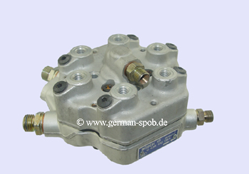 0438100084 Polttoaineen Jakaja Bosch  | Mercedes M110 280 SE W123 W116 R107 C107 W460 | regeneroitu 0 438 100 084 Bosch 0438100084, 0986438084, 0 438 100 084, 0 986 438 084 Mercedes W123, W116, R107, C107, W460 mit M110